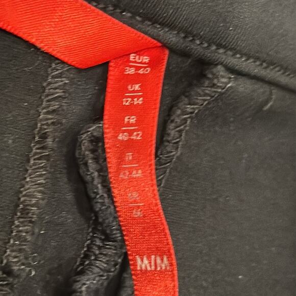 Spanx Women's Backseam Skinny Ponte Pant Black Size M - Picture 9 of 9